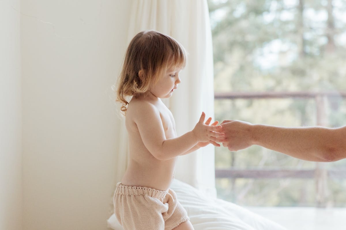 bébé marcher